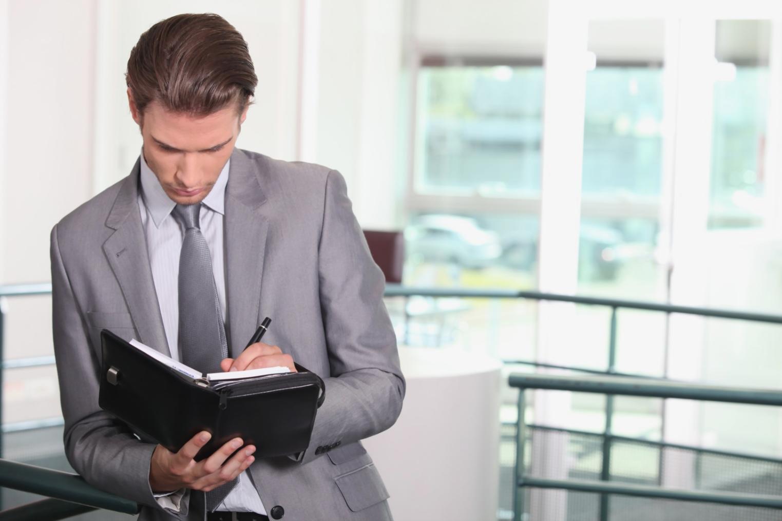 Робочий процес команди Hyaar Proux над аналітикою рекламних кампаній